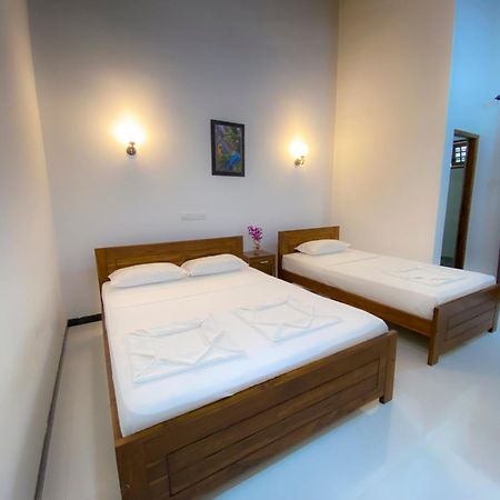 Yala Safari Green Home Stay Tissamaharama Exterior foto